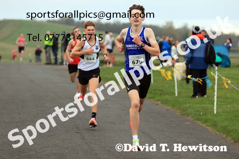 Mens and Womens under-17s 2024 Heaton Memorial Road Race, Newcastle Town Moor, Newcastle.   Photo: David T. Hewitson/Sports for All Pics